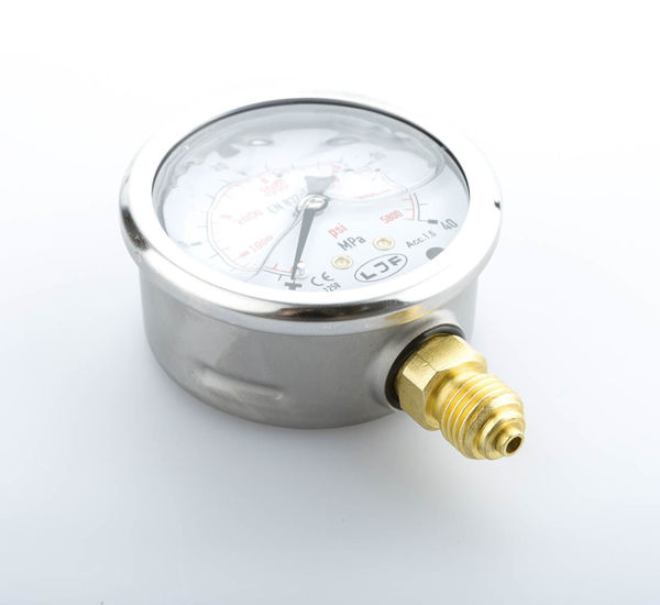 Pressure gauge MT26
