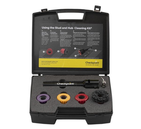 Stud and hub cleaning kit - Checkpoint