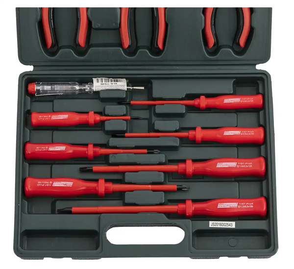 Insulated screwdrivers flat/transverse + pliers Mannesmann 11el.